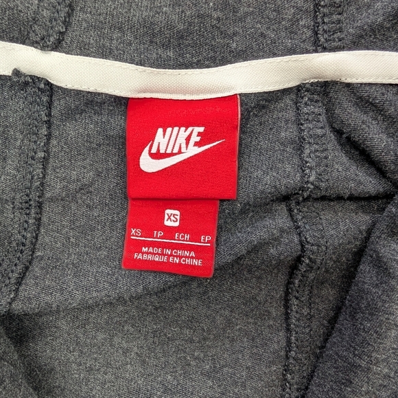 Nike Y2K Women's Grey Full Zip Hooded Jacket Size XS - Picture 4 of 6